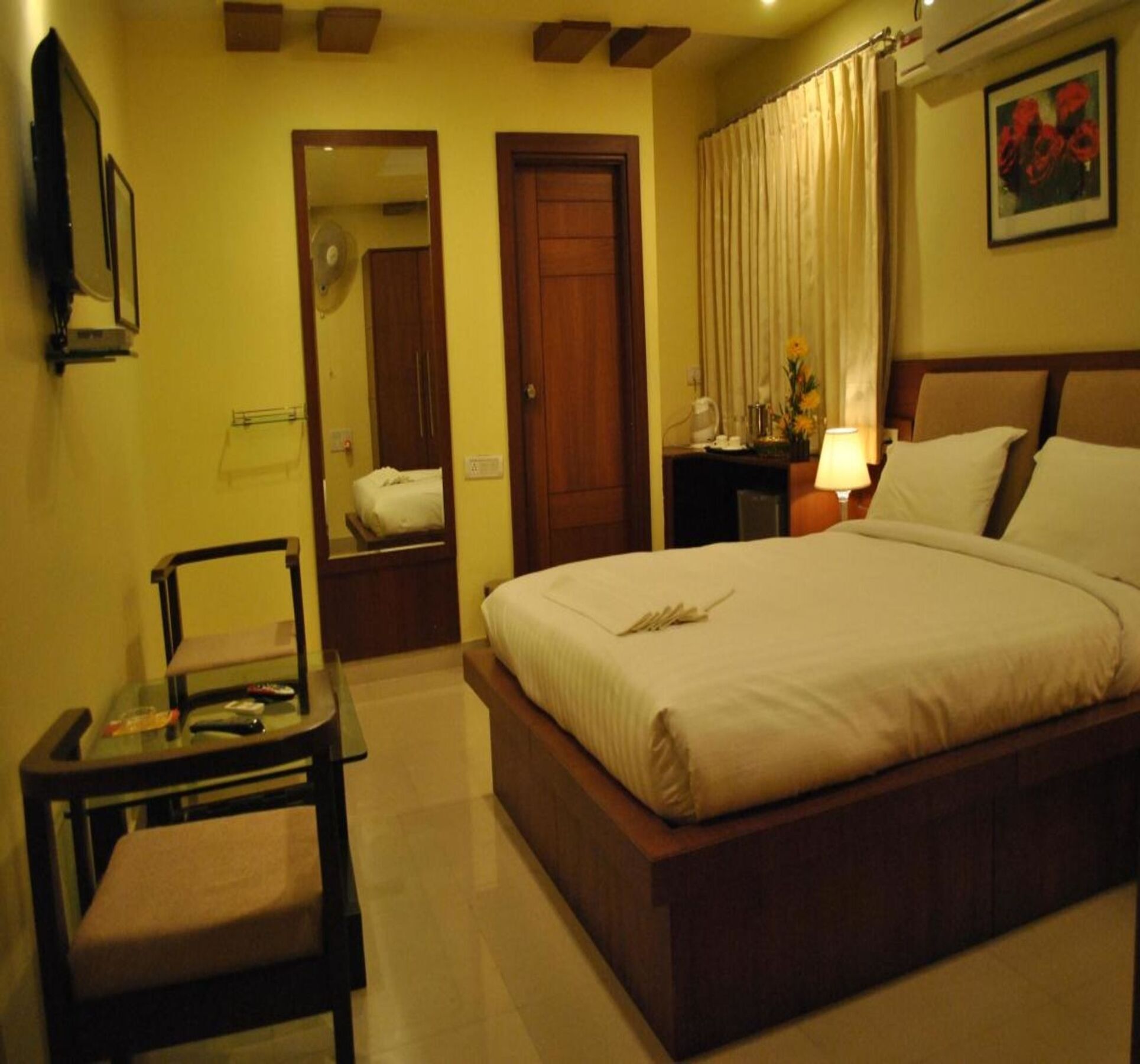 Hotel Sri Madhura Inn ไฮเดอราบัด ภายนอก รูปภาพ